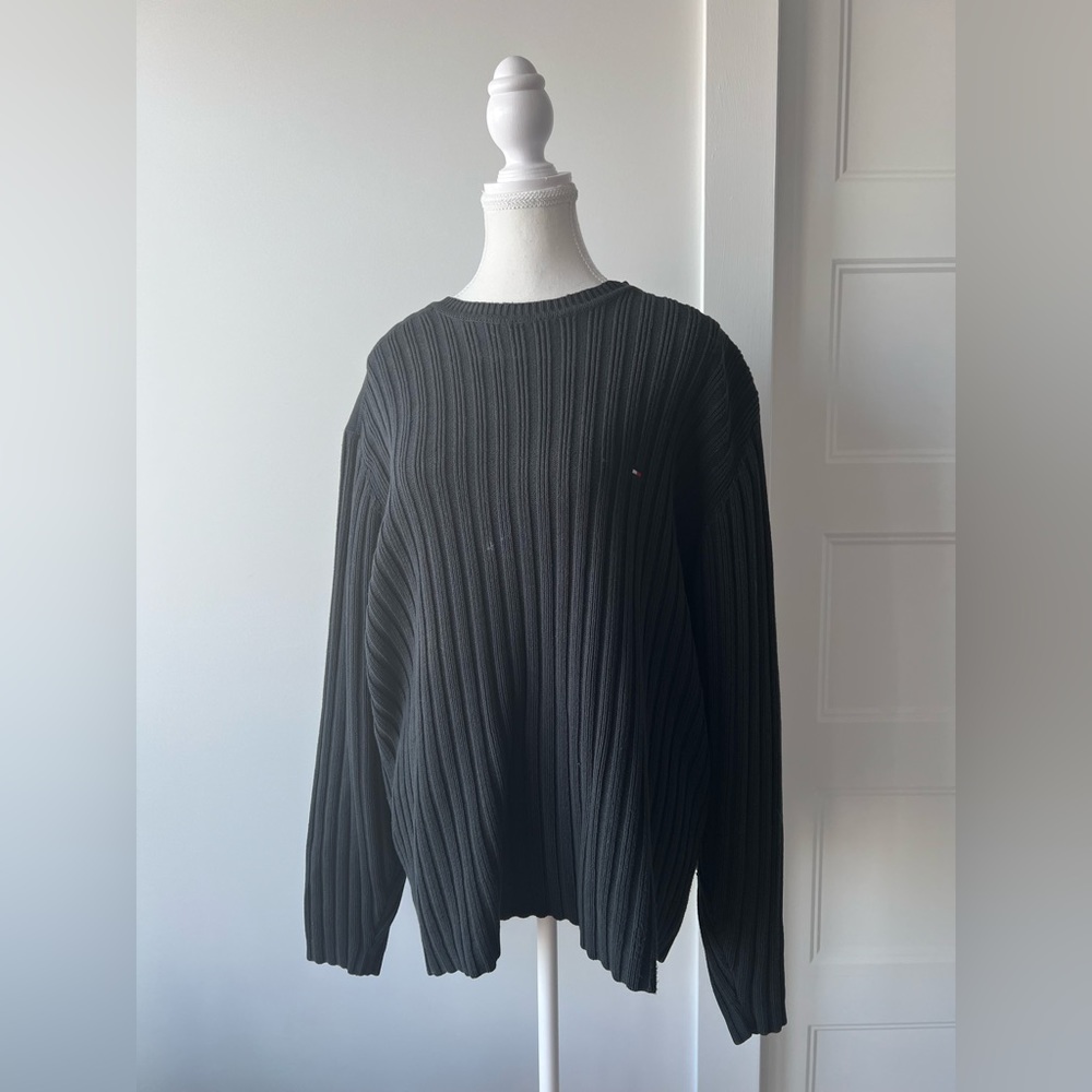 Tommy Hilfiger navy blue knit, size L men